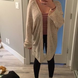 SUPER CUTE CREME ROXY SWEATER